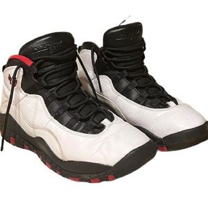 - Air Jordan Collection 23 High Top Sneakers Size 6.5Y